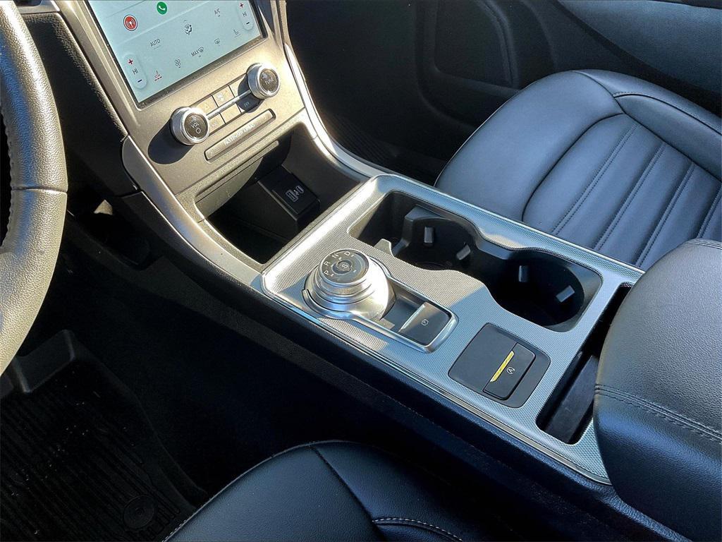 used 2021 Ford Edge car, priced at $19,998