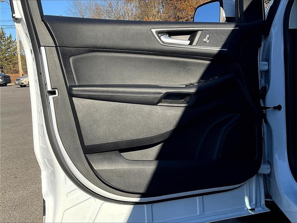 used 2021 Ford Edge car, priced at $19,998