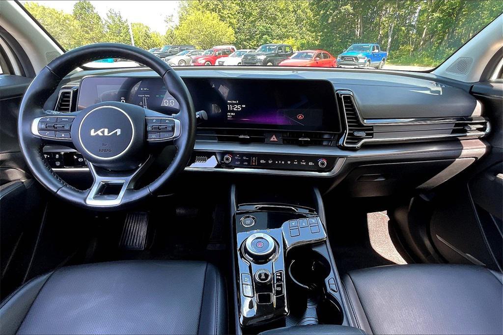 used 2023 Kia Sportage Hybrid car, priced at $24,998