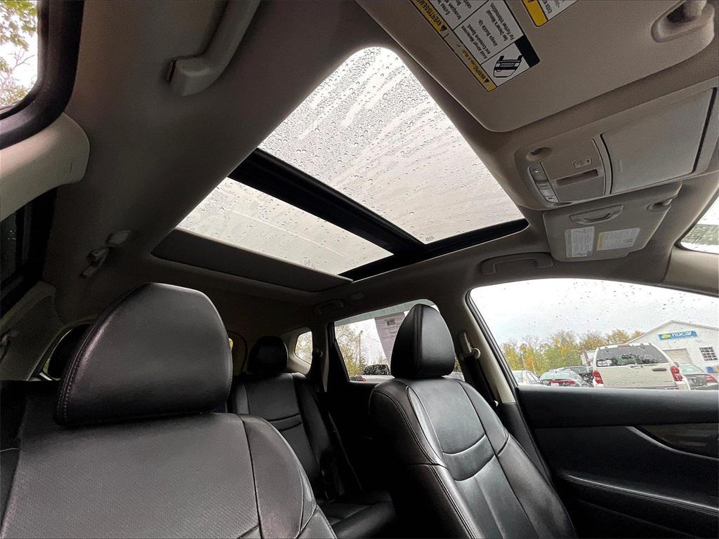 used 2016 Nissan Rogue car, priced at $13,998