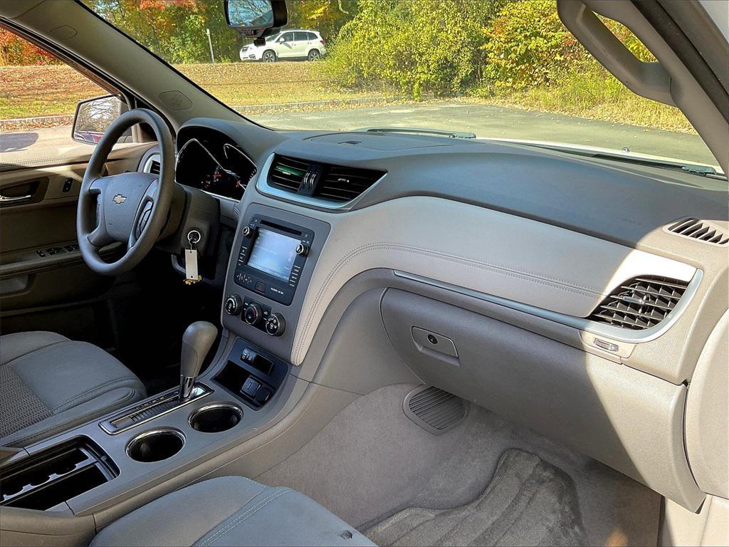 used 2017 Chevrolet Traverse car, priced at $13,500