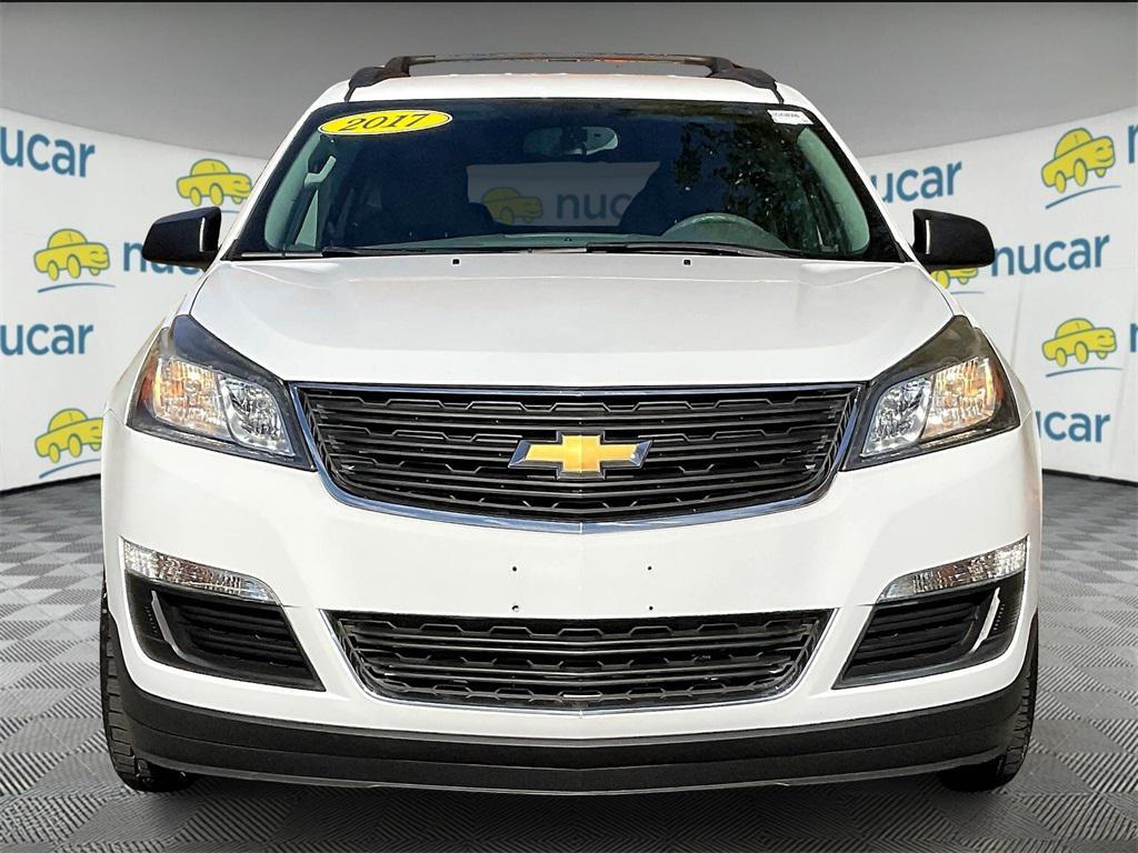 used 2017 Chevrolet Traverse car, priced at $13,500
