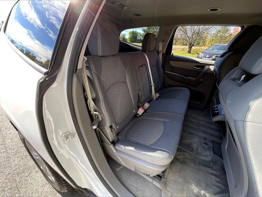 used 2017 Chevrolet Traverse car, priced at $13,500
