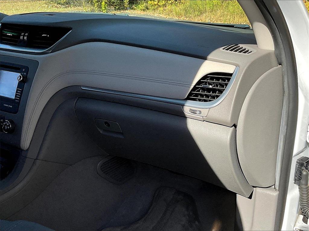 used 2017 Chevrolet Traverse car, priced at $13,500