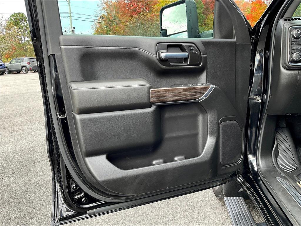 used 2021 Chevrolet Silverado 1500 car, priced at $38,699