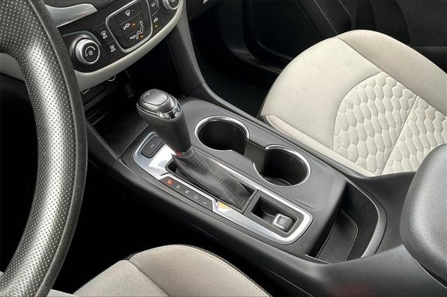 used 2021 Chevrolet Equinox car, priced at $17,220