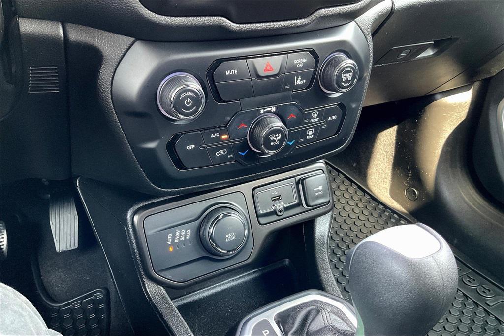 used 2021 Jeep Renegade car, priced at $17,777
