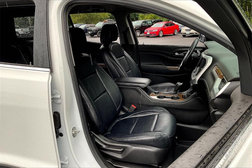 used 2019 GMC Acadia car, priced at $15,996
