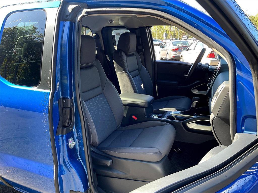 used 2025 Nissan Frontier car, priced at $31,300