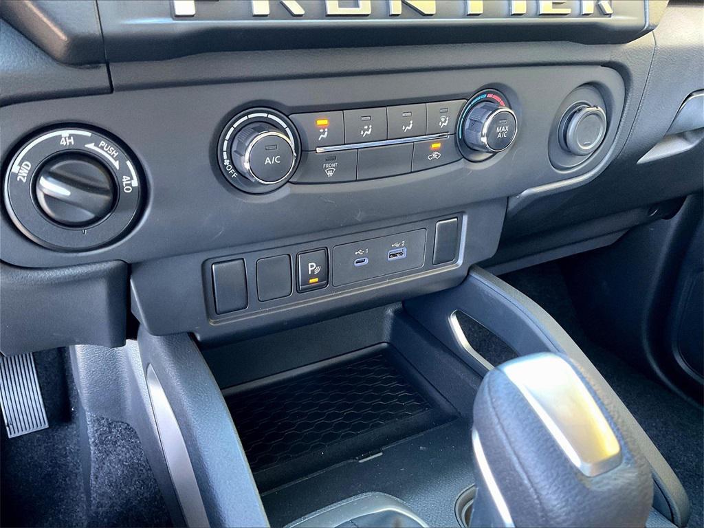 used 2025 Nissan Frontier car, priced at $31,300
