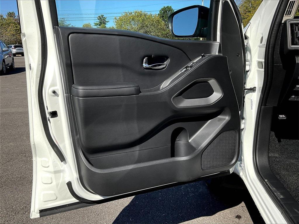 used 2025 Nissan Frontier car, priced at $31,477