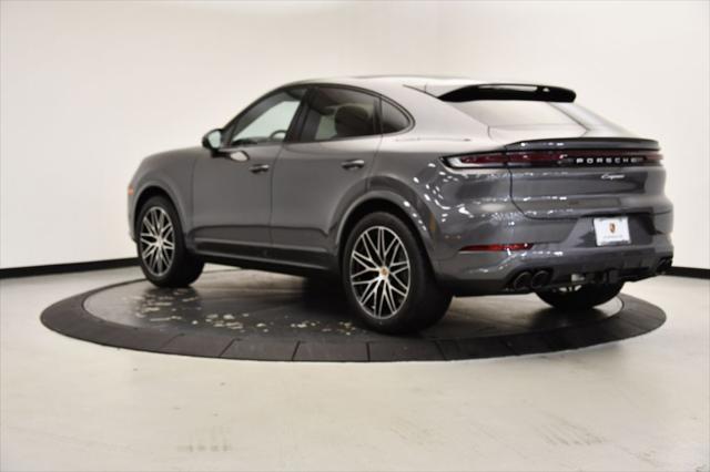 new 2025 Porsche Cayenne car, priced at $109,695