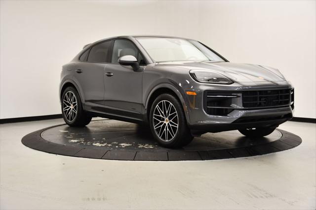 new 2025 Porsche Cayenne car, priced at $109,695