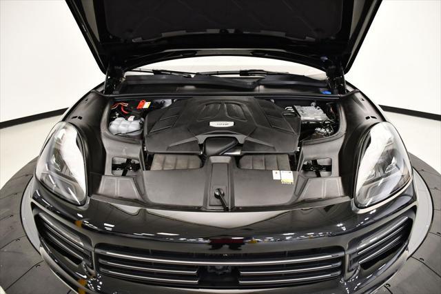 used 2022 Porsche Cayenne car, priced at $65,516