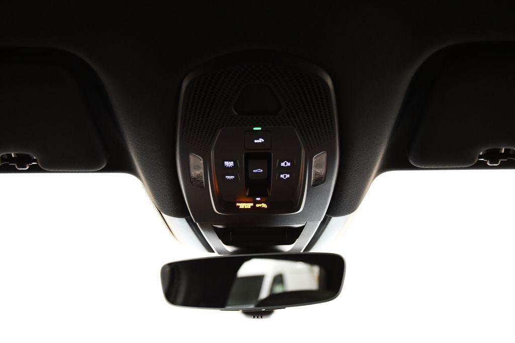 new 2025 Porsche Cayenne car, priced at $103,355