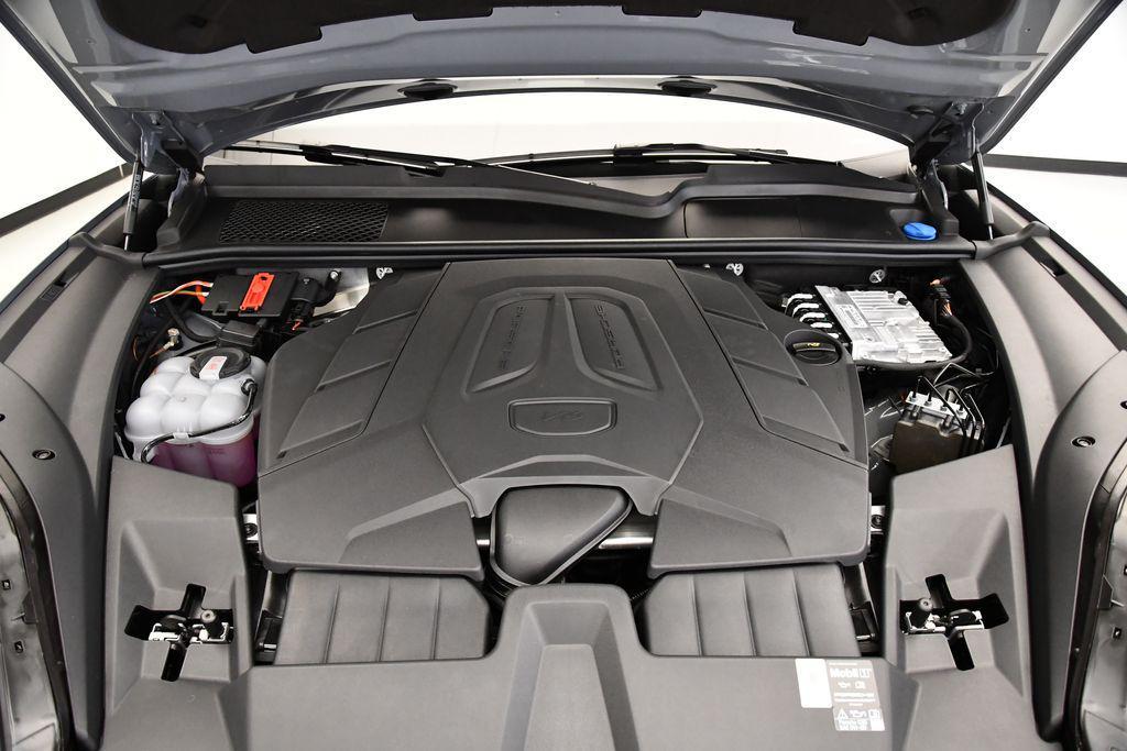 new 2025 Porsche Cayenne car, priced at $103,355
