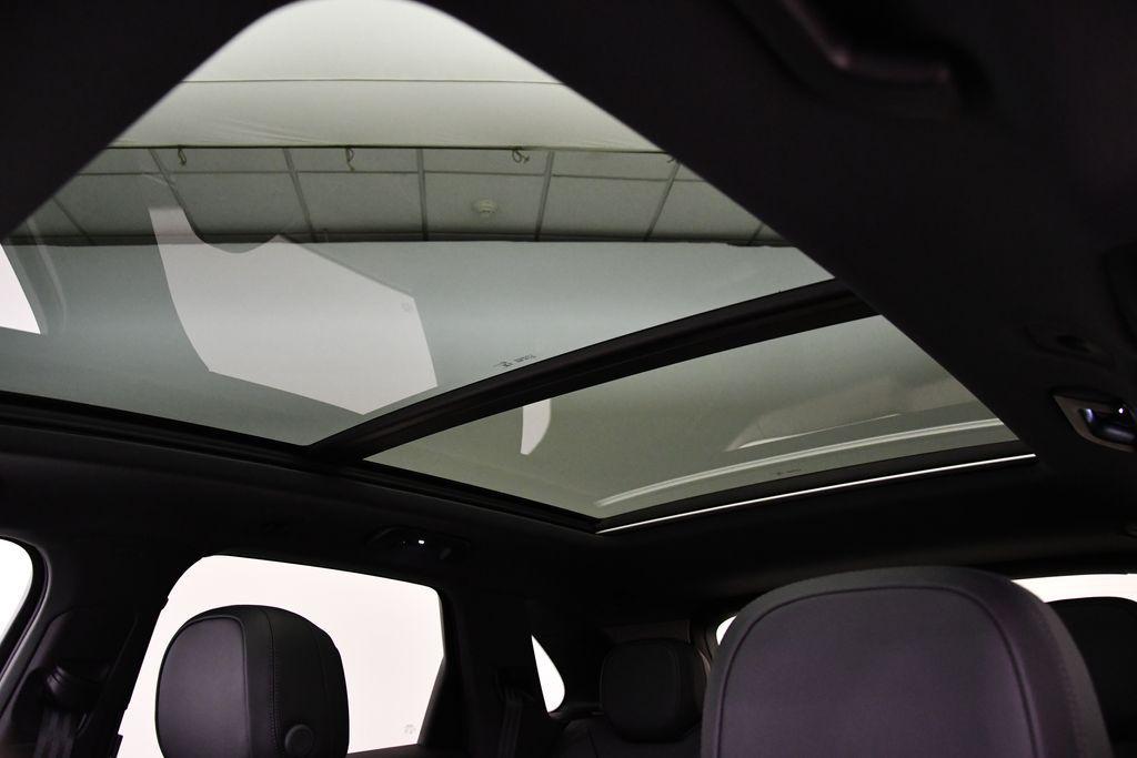 new 2025 Porsche Cayenne car, priced at $111,245