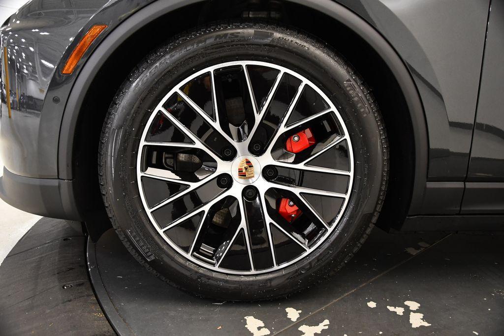 new 2025 Porsche Macan car, priced at $98,295