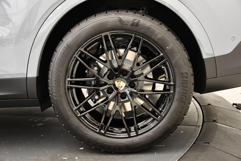 used 2024 Porsche Cayenne car, priced at $89,807