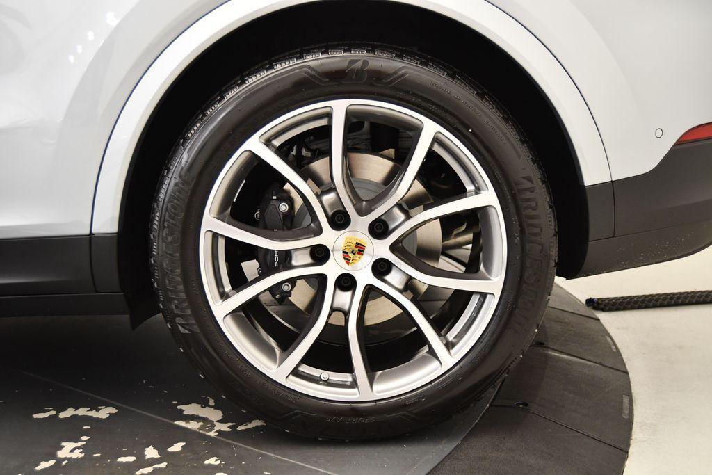 used 2024 Porsche Cayenne car, priced at $87,869