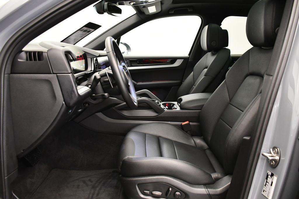 used 2025 Porsche Cayenne car, priced at $91,640
