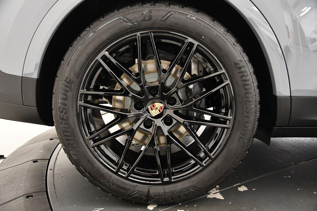 used 2025 Porsche Cayenne car, priced at $91,640