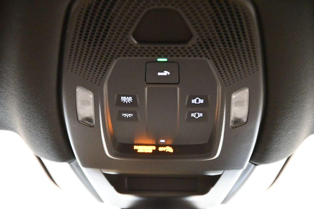 used 2025 Porsche Cayenne car, priced at $92,890