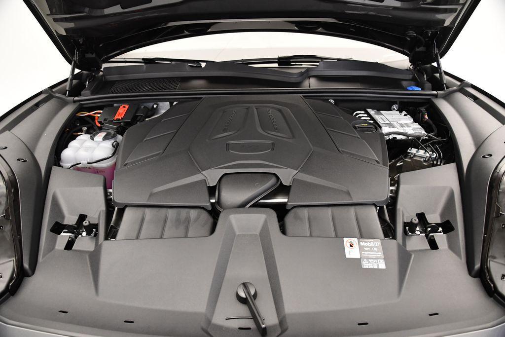 used 2025 Porsche Cayenne car, priced at $92,890