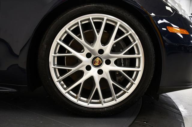 used 2022 Porsche Panamera e-Hybrid car, priced at $87,870