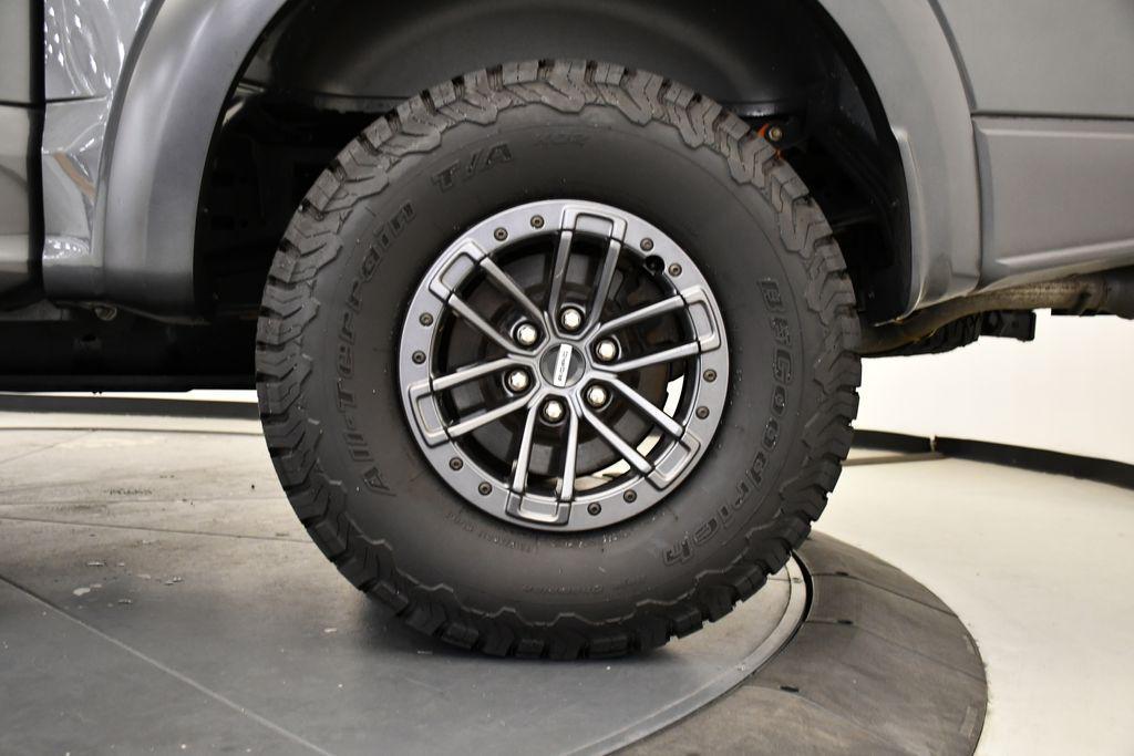 used 2019 Ford F-150 car, priced at $47,680