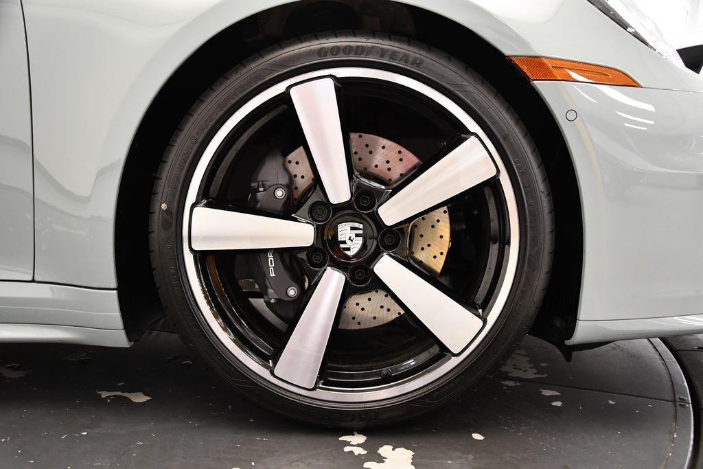 new 2025 Porsche 911 car, priced at $152,905
