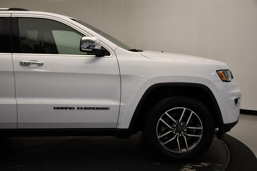 used 2021 Jeep Grand Cherokee car, priced at $25,990