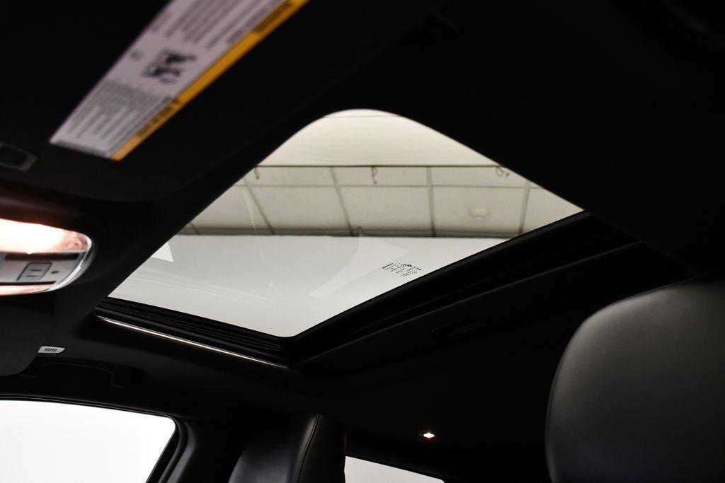 used 2021 Jeep Grand Cherokee car, priced at $25,990