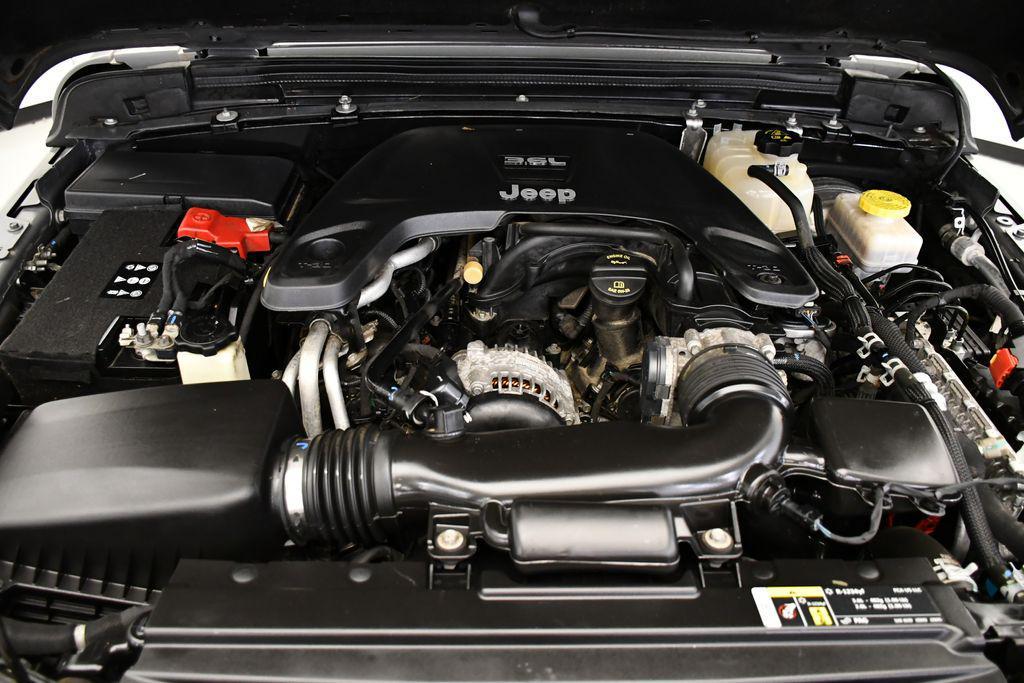 used 2020 Jeep Wrangler Unlimited car, priced at $31,407