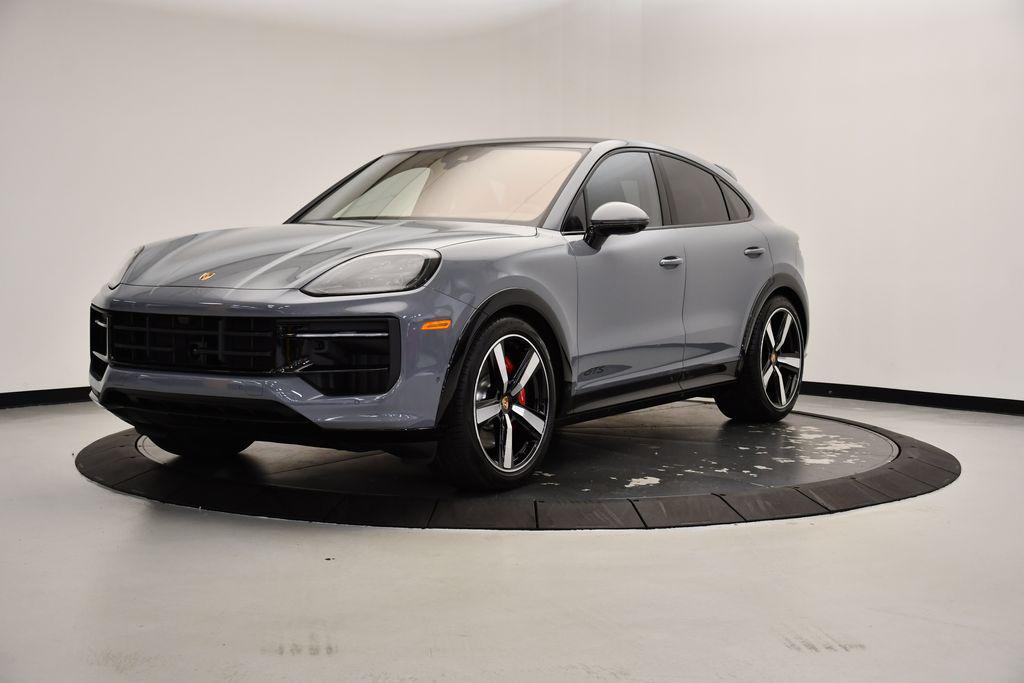 new 2025 Porsche Cayenne car, priced at $166,615