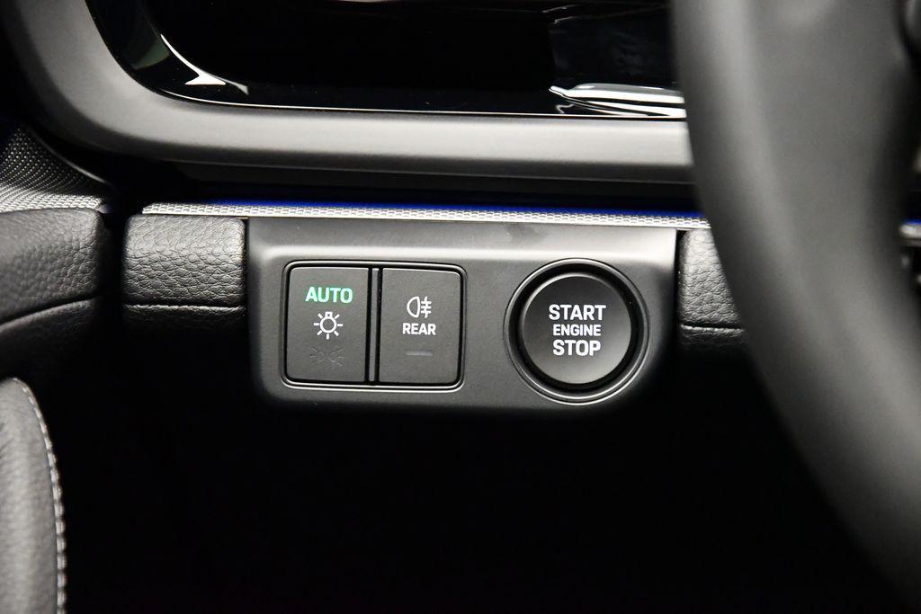 new 2025 Porsche Panamera car, priced at $128,325