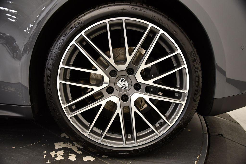 new 2025 Porsche Panamera car, priced at $128,325