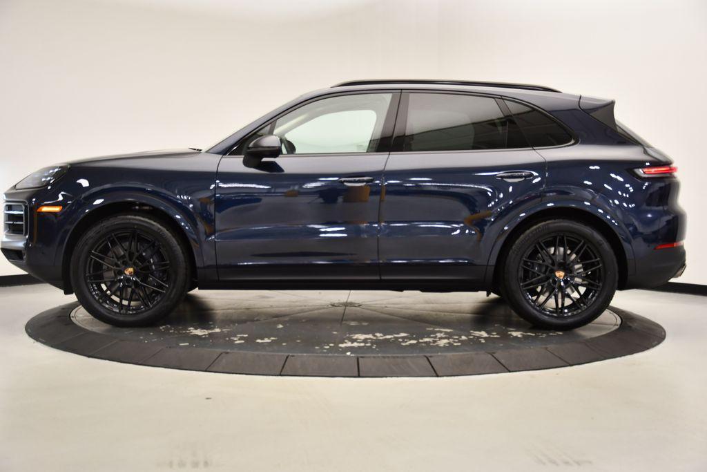 new 2025 Porsche Cayenne car, priced at $102,685