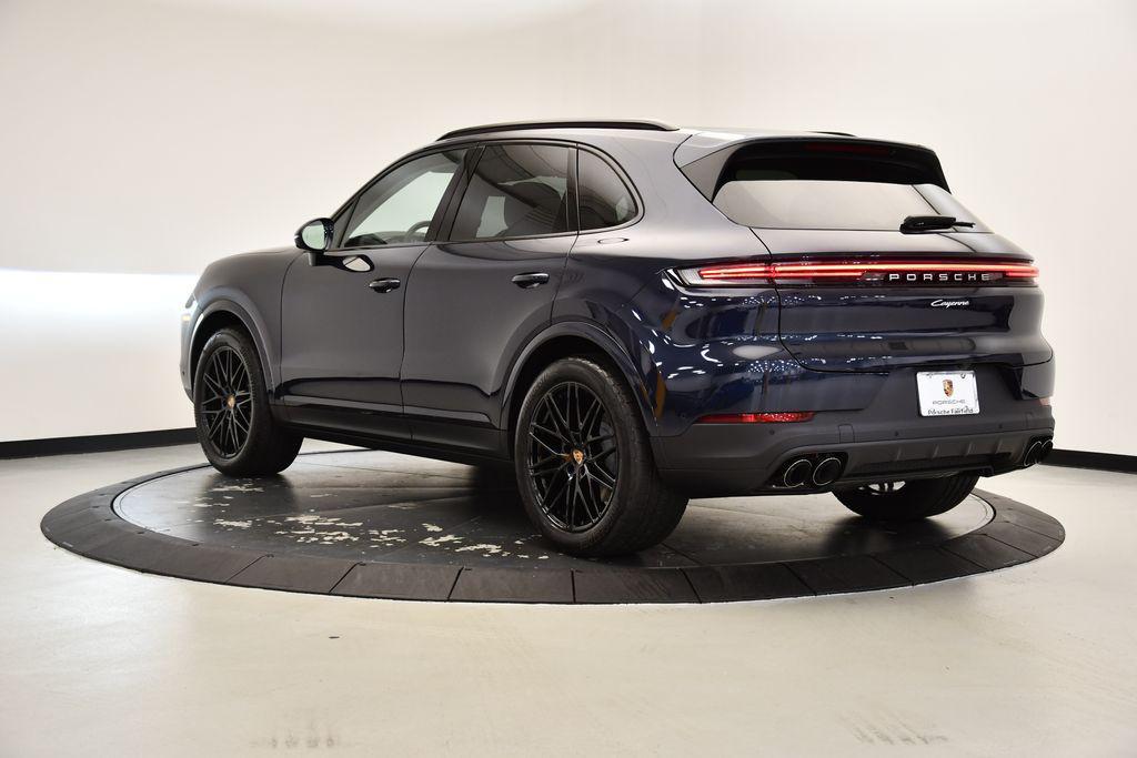 new 2025 Porsche Cayenne car, priced at $102,685