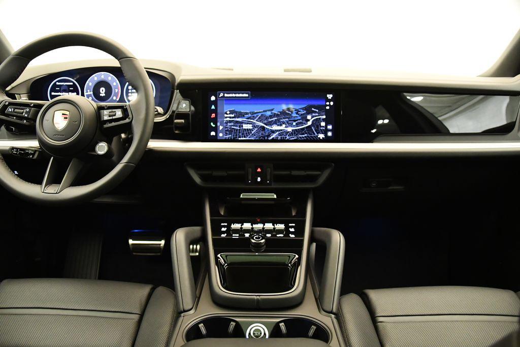 new 2025 Porsche Cayenne car, priced at $108,125