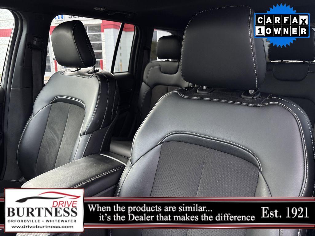 used 2024 Jeep Grand Cherokee car, priced at $36,000