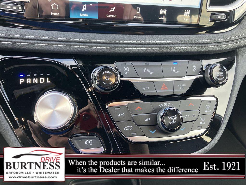 new 2026 Chrysler Pacifica car, priced at $42,197