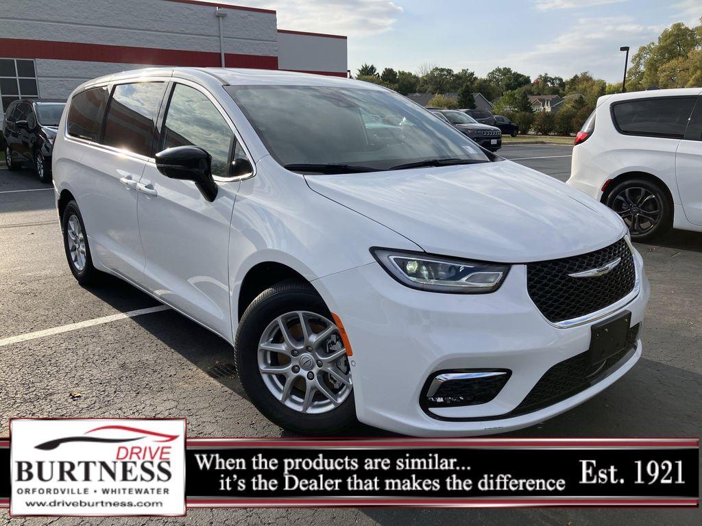 new 2026 Chrysler Pacifica car, priced at $42,197