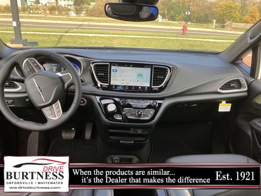 new 2026 Chrysler Pacifica car, priced at $42,197