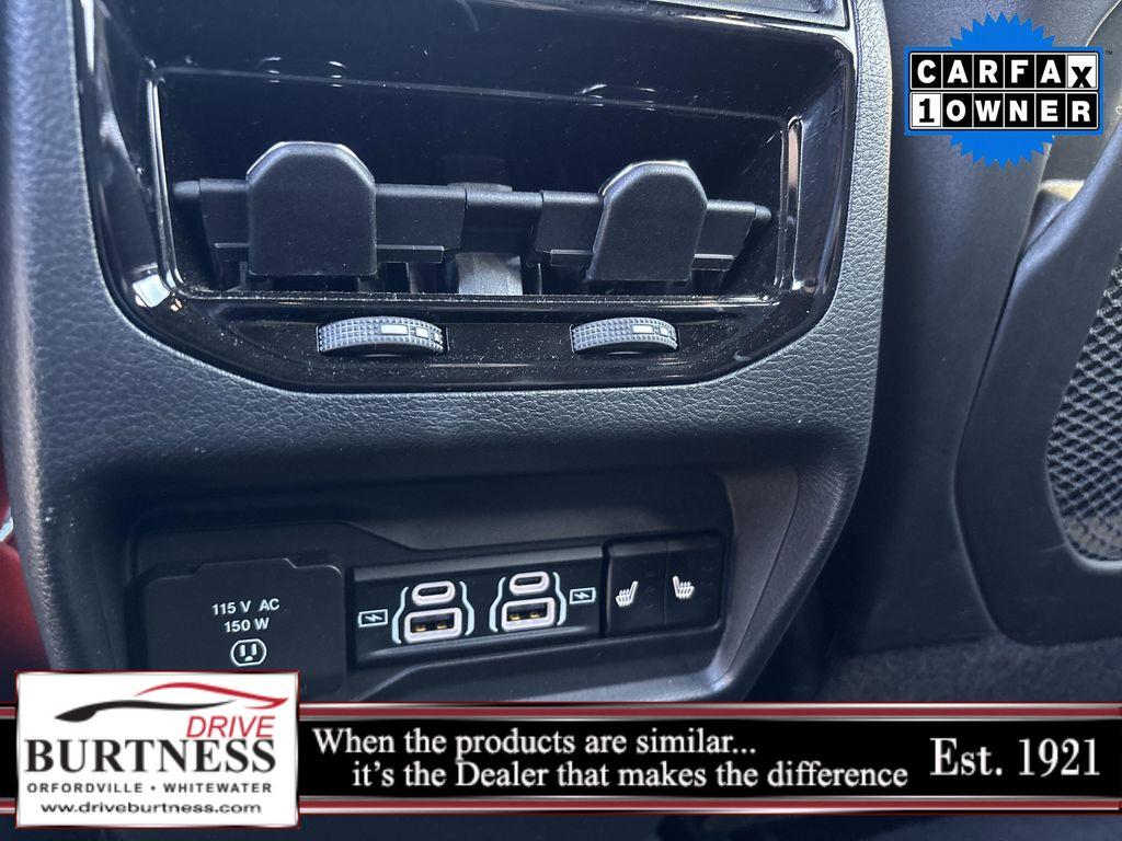 used 2024 Jeep Grand Cherokee car, priced at $39,000