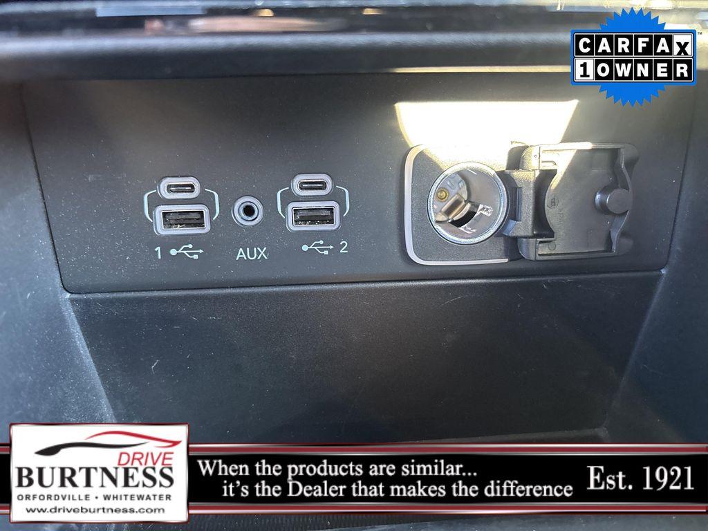 used 2024 Jeep Grand Cherokee car, priced at $39,000
