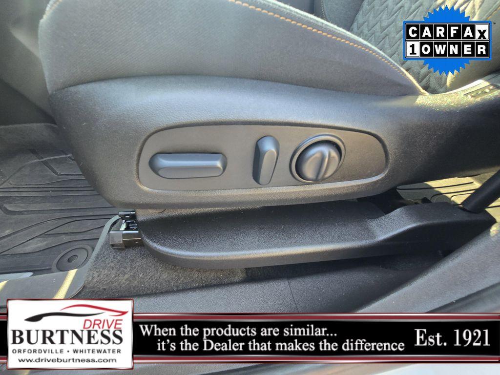 used 2023 Chevrolet Equinox car, priced at $24,988