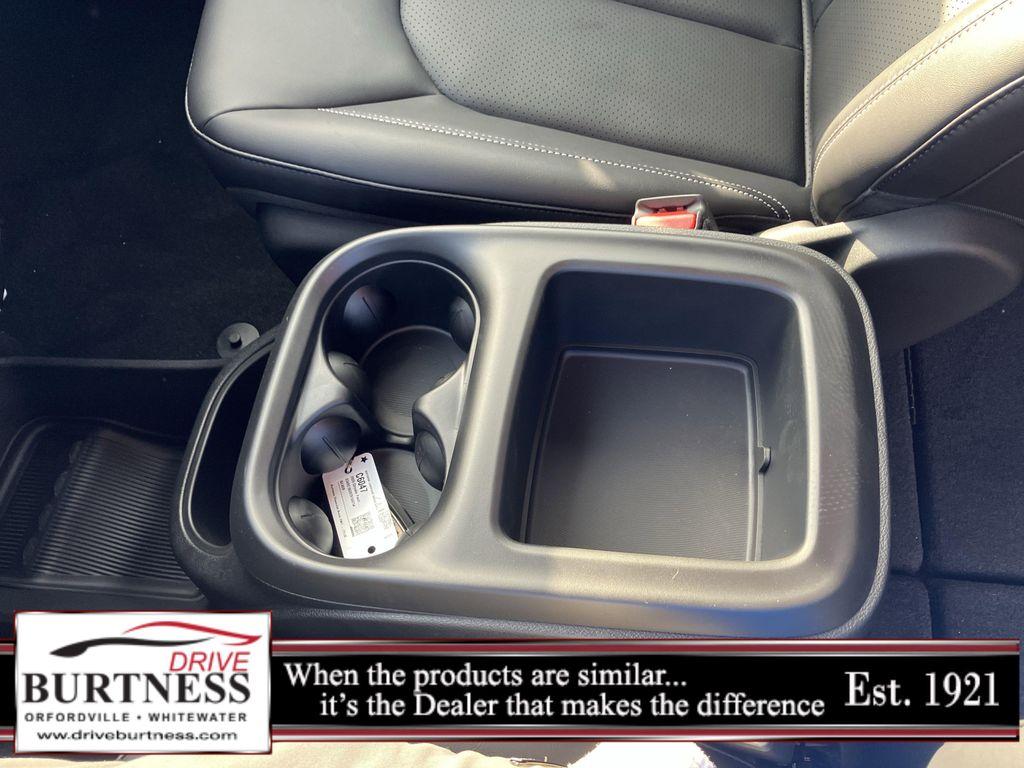 new 2026 Chrysler Pacifica car, priced at $40,825