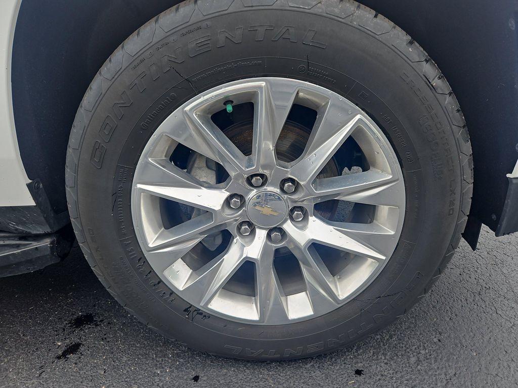 used 2024 Chevrolet Suburban car, priced at $67,800