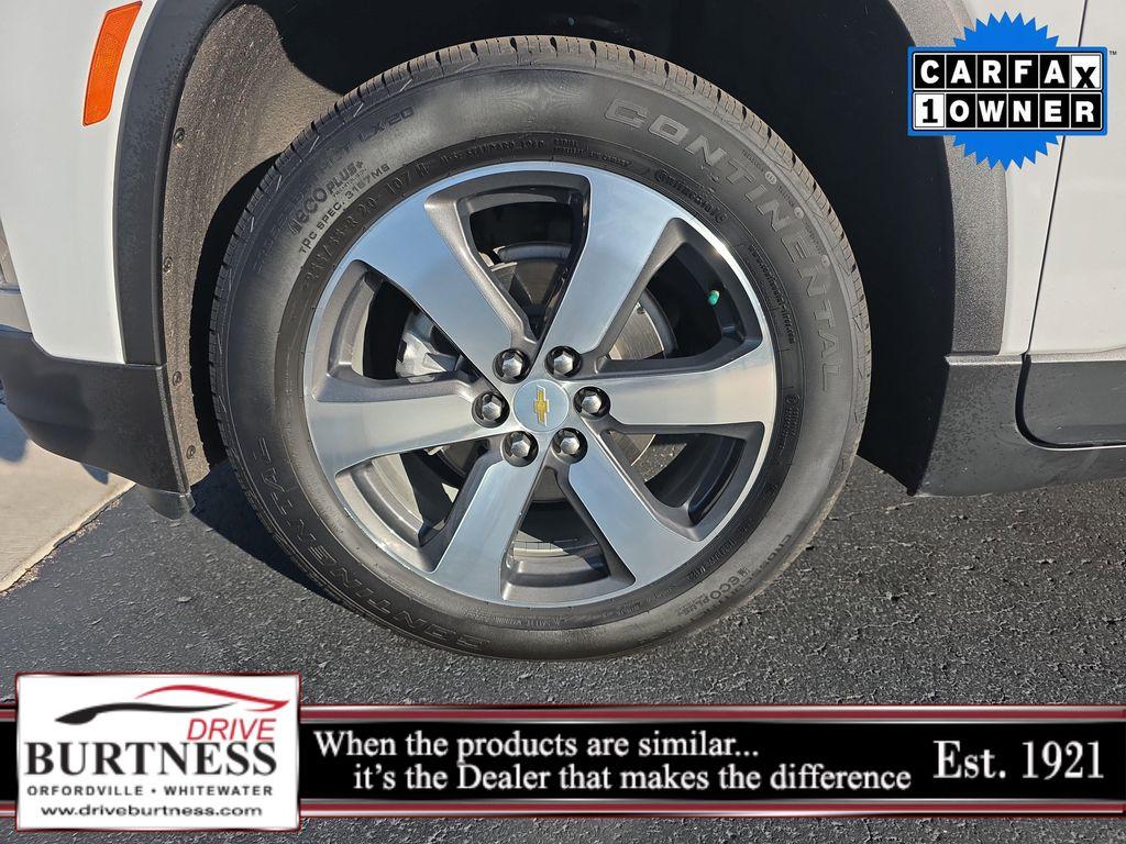 used 2023 Chevrolet Traverse car, priced at $31,804